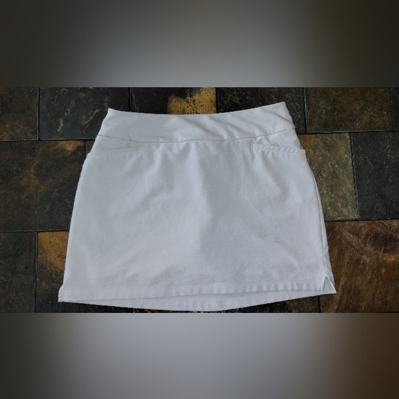 Grey Adidas Skirt Size Large - Picture 1 of 3